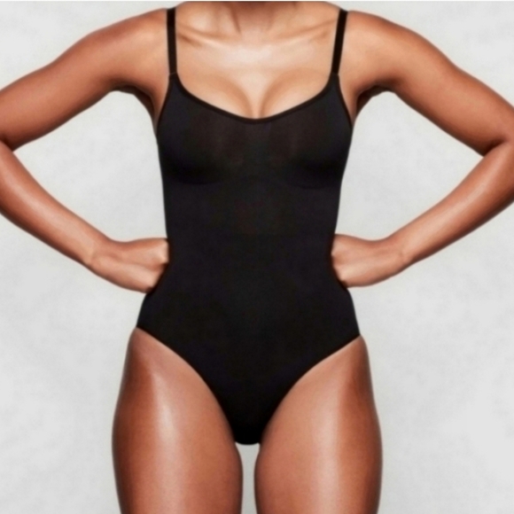 SKIMS Other - SKIMS SCULPTING BODYSUIT Brief Body Shaper Onyx Black XSmall